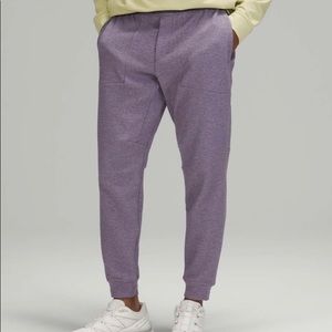 NWOT Lululemon mens at ease joggers
